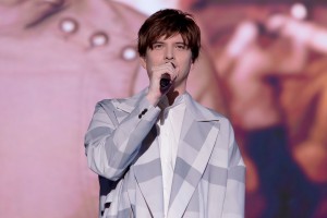 新ディズニープラス セレブレーションナイトに登場した城田優