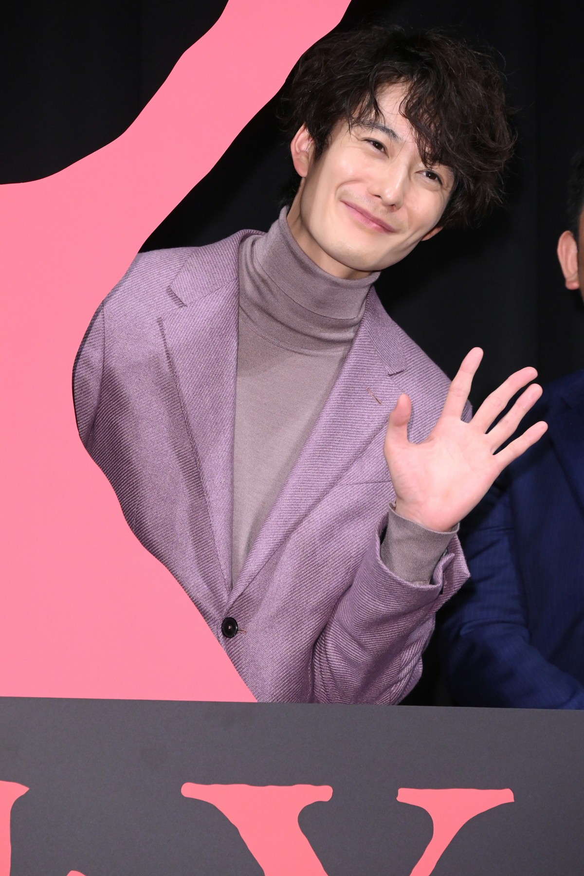 岡田将生、初共演の川口春奈に信頼感「ちゃんと叱ってくれる」