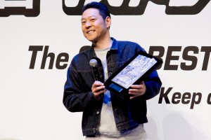 「第38回ベストジーニスト2021」発表会に登場した東野幸治
