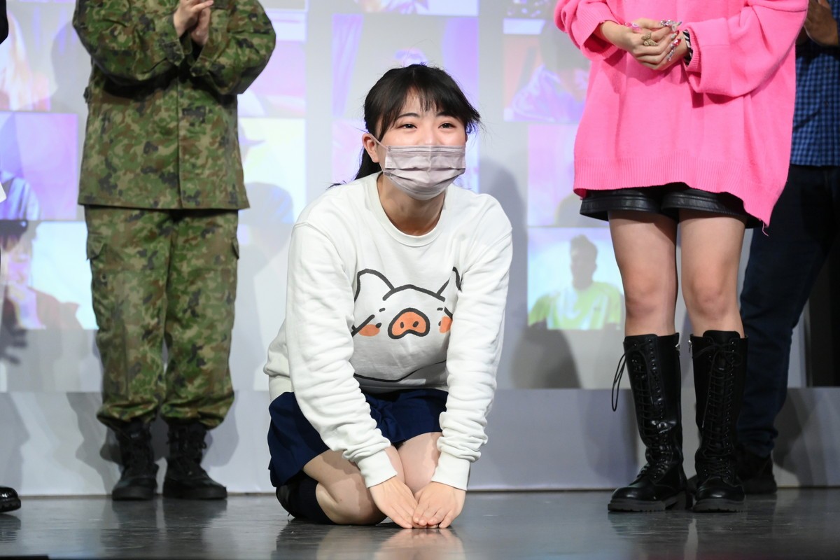 吉住、R‐1優勝に意欲　賞金の使いみちは男子スポーツチーム買収「チヤホヤされたい」