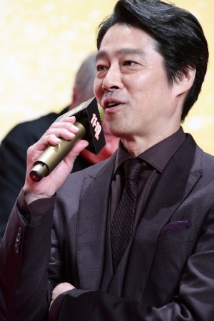 映画『土竜の唄 FINAL』完成報告会に登場した堤真一