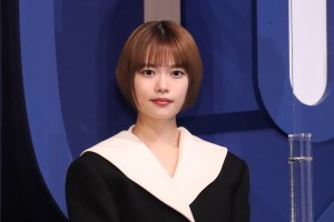 『99.9‐刑事専門弁護士‐ THE MOVIE』完成報告イベントに登場した杉咲花