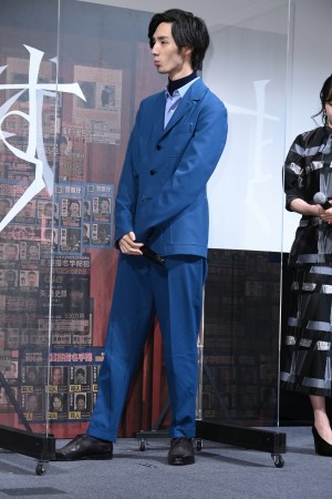 映画『さがす』完成披露試写会に登場した清水尋也