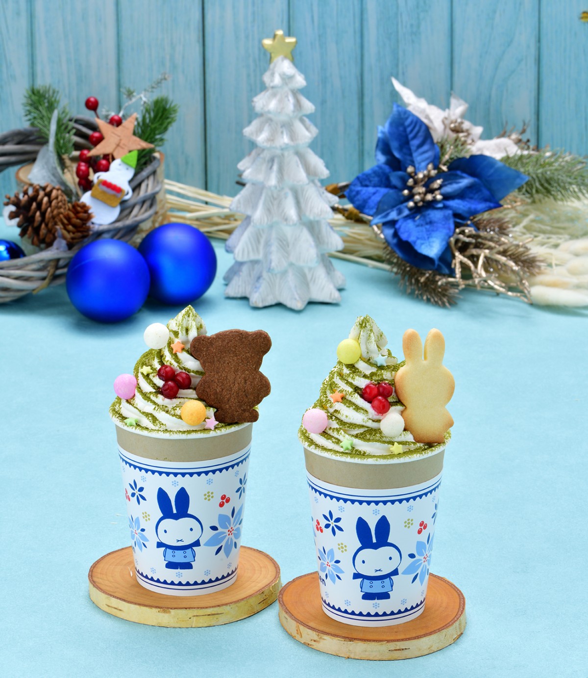 フラワーミッフィークリスマスドリンク