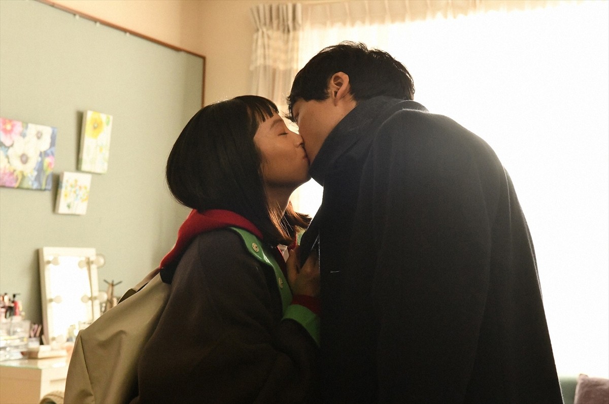 『ハンオシ』百瀬の「LOVEです」にキスで応える明葉　ネット胸キュン＆祝福「大拍手！」