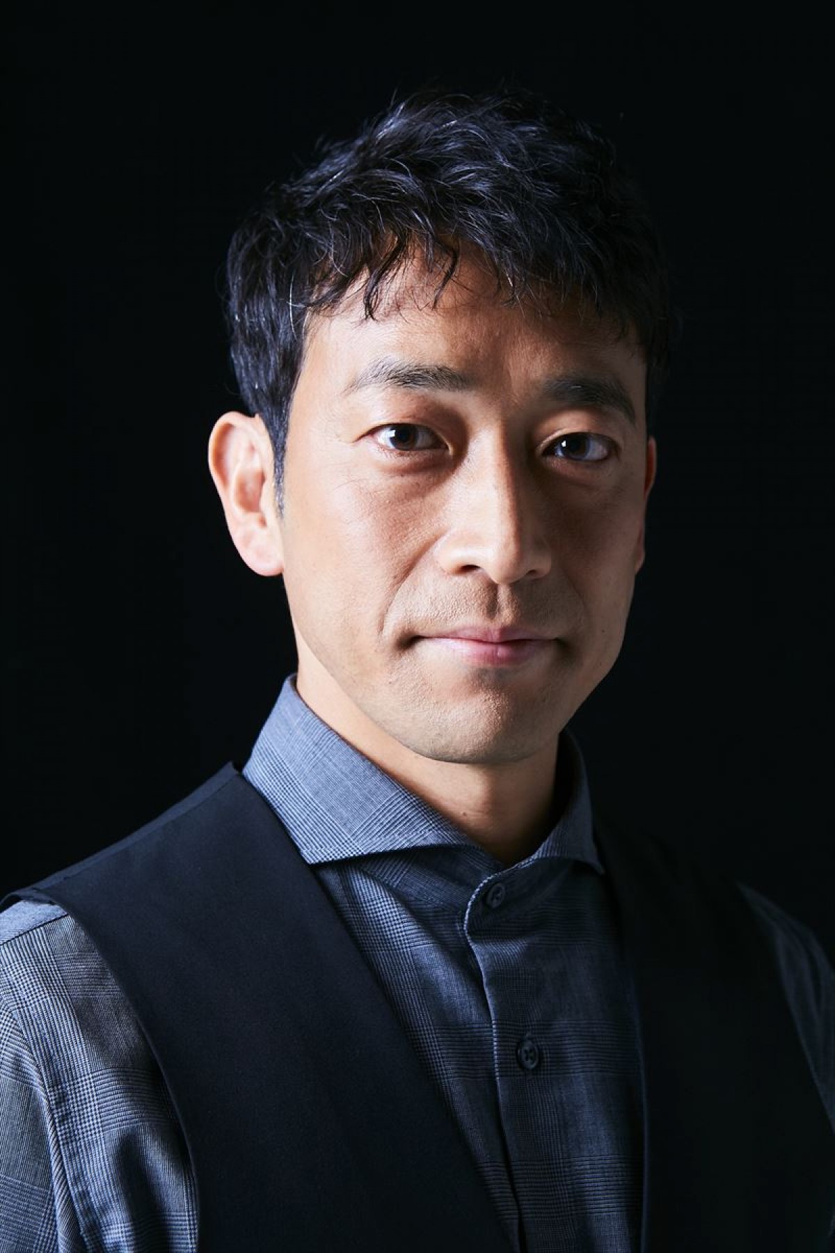 西島秀俊主演ドラマ『真犯人フラグ』　佐野勇斗、生駒里奈、柄本時生ら総勢30名超のキャストが大集結