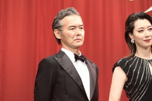映画『マスカレード・ナイト』完成披露試写会に登場した渡部篤郎