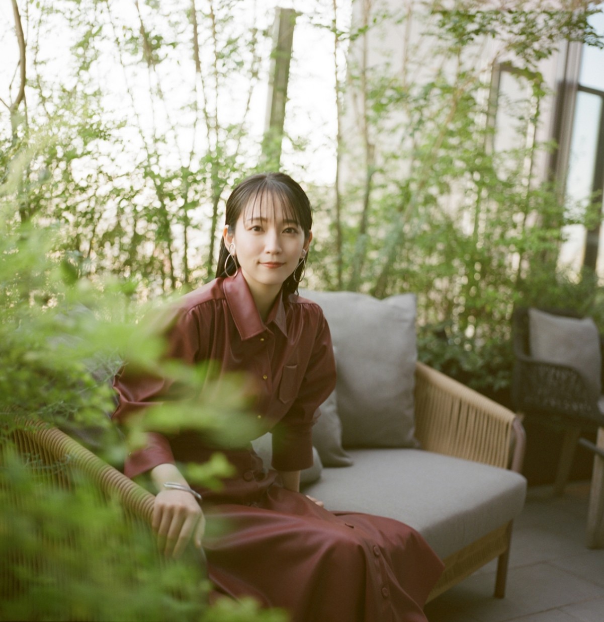 吉岡里帆、悩み縮こまっていた20代前半　「まぁ、いいか！」と思えることで心が強く
