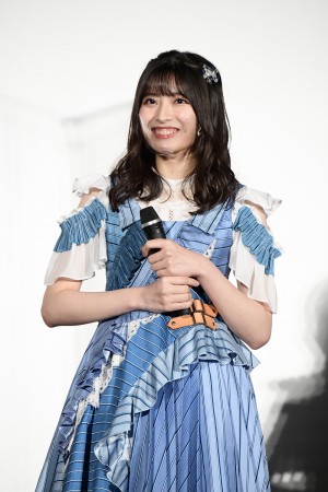 映画『未成仏百物語 〜AKB 48 異界への灯火寺〜』舞台あいさつに登壇した行天優莉奈