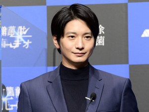 向井理、「フジコー ブルーデオ新 CM」発表会に登場