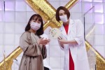 『ドクターX～外科医・大門未知子～』第7シリーズ制作発表会見での（左から）伊藤美誠選手と米倉涼子