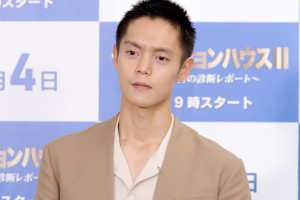 ドラマ『ラジエーションハウスII～放射線科の診断レポート～』取材会に登場した窪田正孝