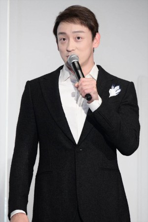 山本耕史、映画『きのう何食べた？』初日舞台あいさつに登場