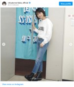 ライブ会場楽屋でのショット　※「森高千里」インスタグラム