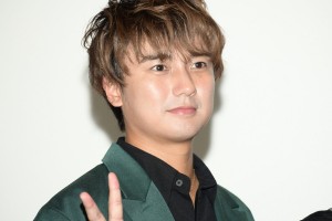 映画『テン・ゴーカイジャー』完成披露舞台あいさつに登場した清水一希