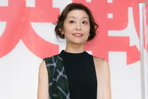 映画『決戦は日曜日』完成披露試写会に登場した内田慈