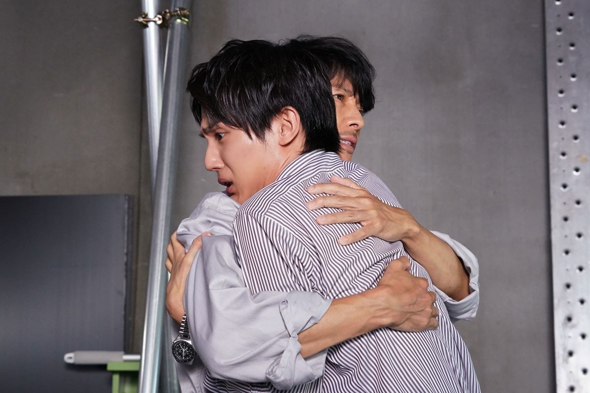 『ボクの殺意が恋をした』第8話、“柊”中川大志、死んだはずの“丈一郎”藤木直人と再会