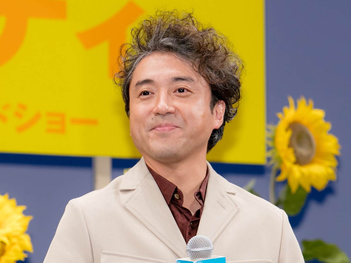 『ハコヅメ』戸田恵梨香×ムロツヨシ、クランクアップ2ショットに反響「大恋愛カップルだ〜」