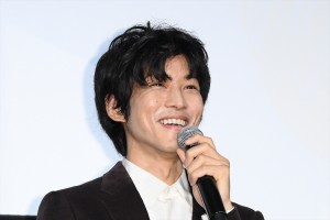 映画『空白』初日舞台あいさつに登場した松坂桃李