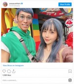 住谷杏奈、夫・レイザーラモンHGとおそろいの真っ青ヘア　※「住谷杏奈」インスタグラム