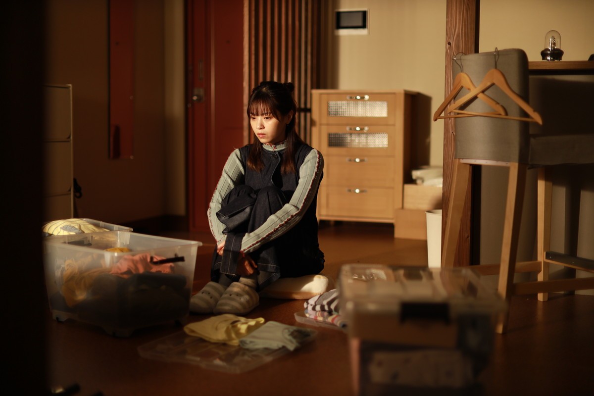 『言霊荘』第2話　“栞”中村ゆりか、「記憶にありません」で記憶消去＆さらなる恐怖も