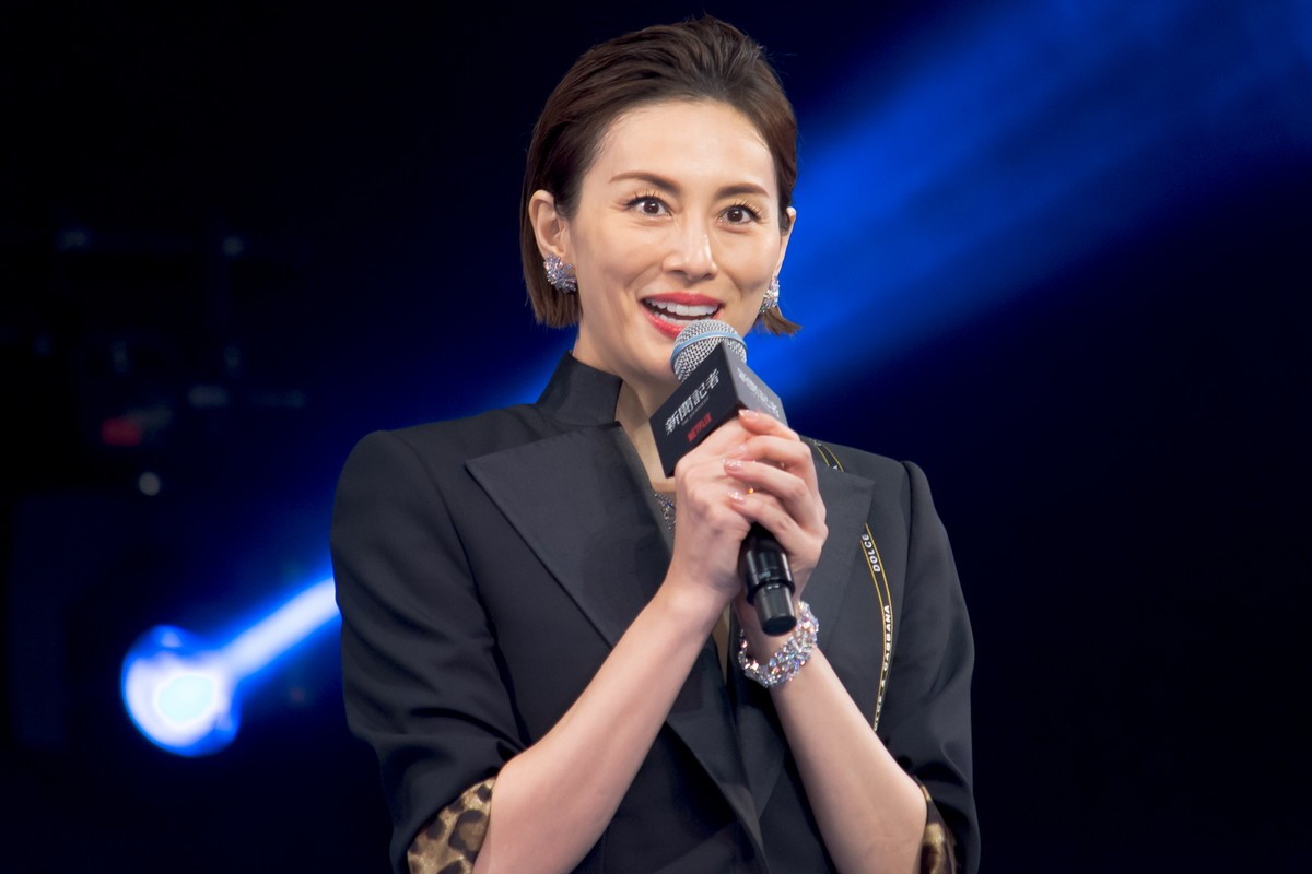 米倉涼子、綾野剛は「とにかくストイック」　『新聞記者』“ベスト3に入る”キツい役作り明かす