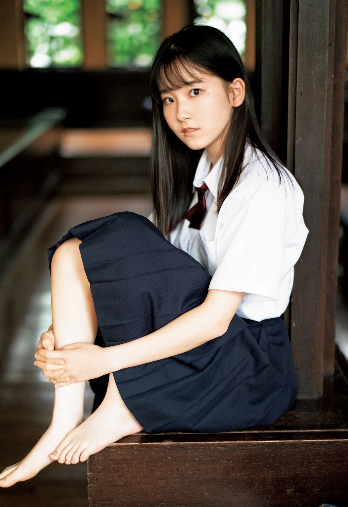 輝く原石「美少女mining」グランプリ・秋山楓果ら初々しい制服グラビア