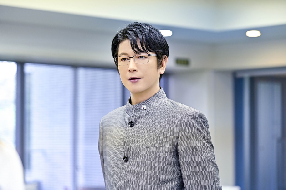 『最愛』及川光博、不気味なヒール役は自分らしさ封印に苦心「油断するとキラキラしちゃう」