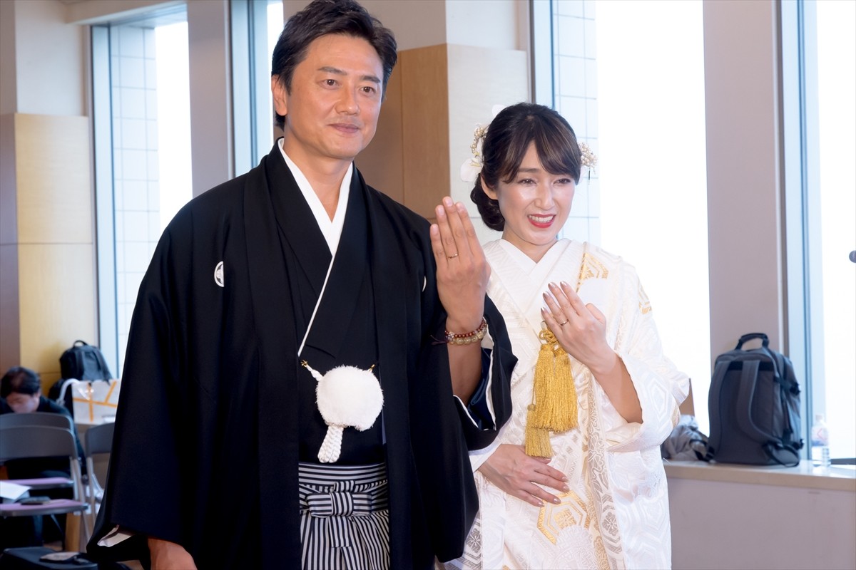 原田龍二＆愛夫妻、“いい夫婦の日”に初の結婚式　謝罪会見から2年半「死ぬまで執行猶予」