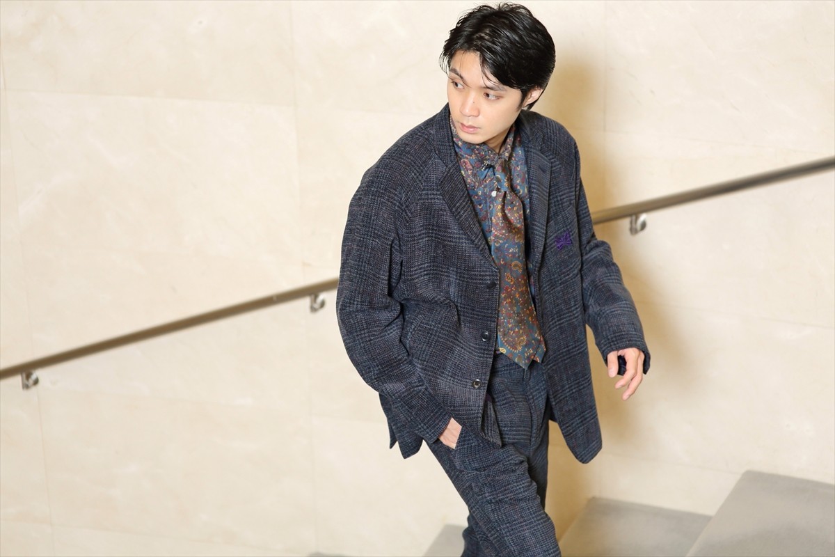 磯村勇斗、自分の言葉にしっかり責任が持てる30代に　理想の大人像は三島由紀夫