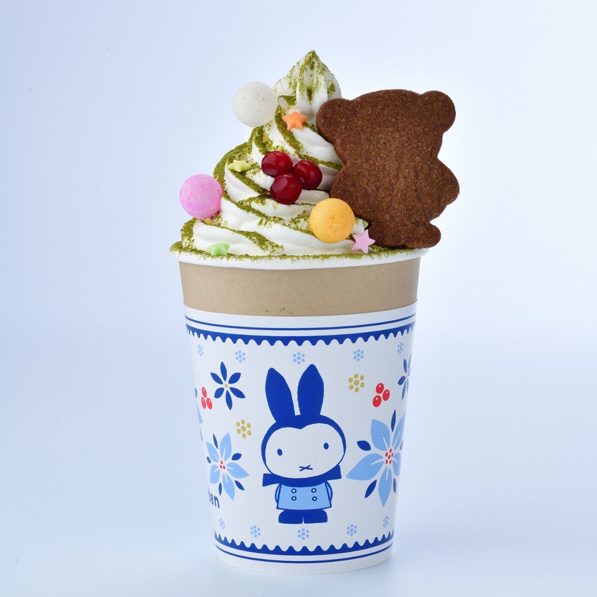 フラワーミッフィークリスマスドリンク