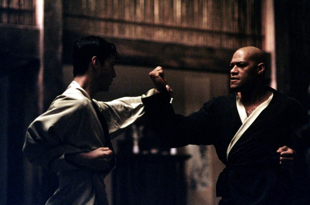 1999年公開『マトリックス』の衝撃　バレットタイム大流行、DVDミリオン達成…ブームを振り返る