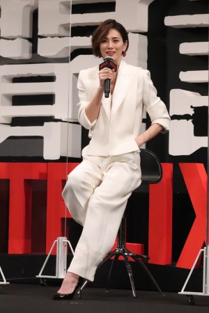 米倉涼子、Netflixシリーズ『新聞記者』ワールドプレミアイベントに登場