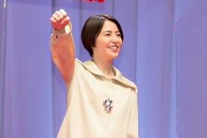 長澤まさみ、映画『コンフィデンスマンJP　英雄編』ワールドプレミアに登場