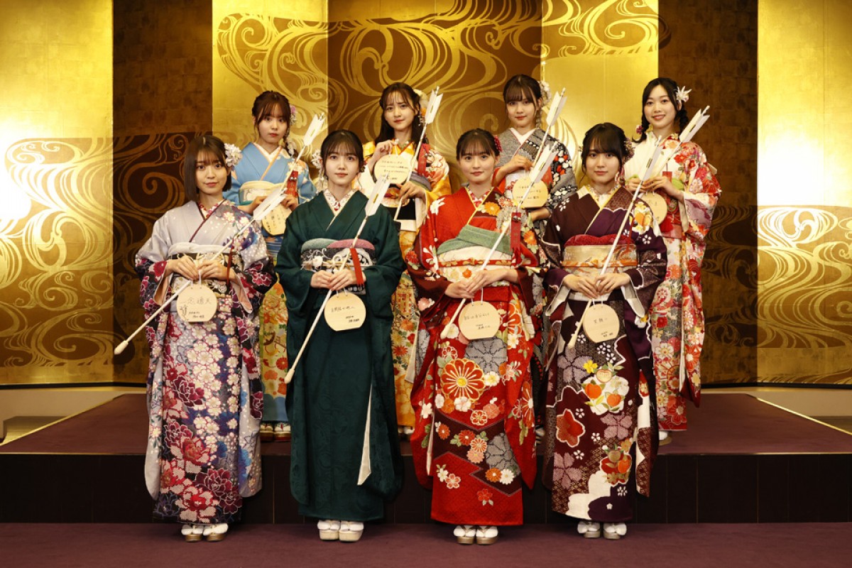 乃木坂46・久保史緒里ら“新・花の2001年組”が新成人　振袖姿お披露目