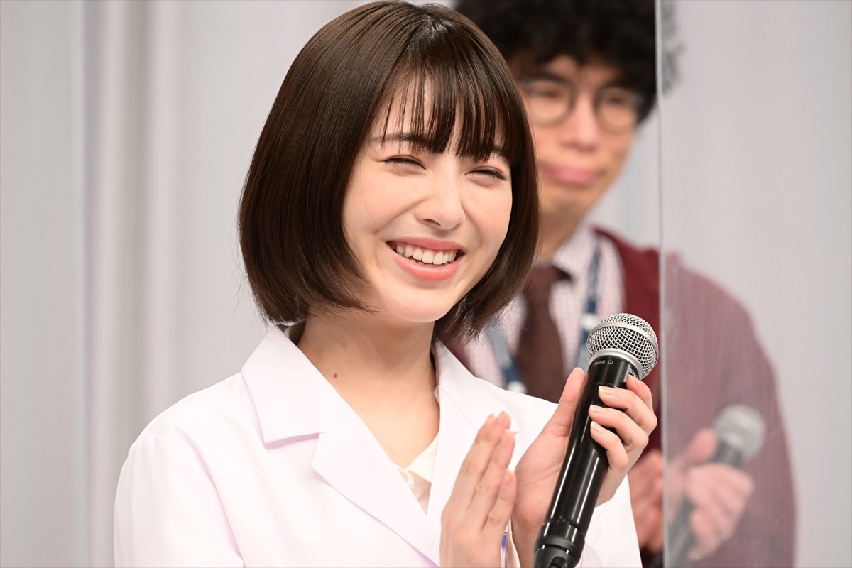 浜辺美波、人に負けない能力は“睡眠”　休憩時間でも「がっつり本気で落ちれる」
