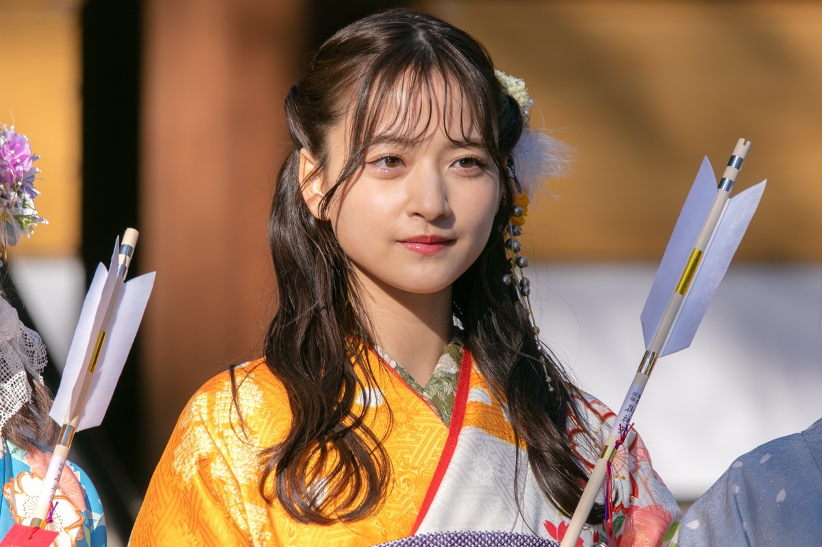 乃木坂46・久保史緒里ら“新・花の2001年組”が新成人　振袖姿お披露目