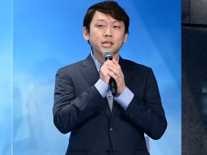 映画『君が落とした青空』“あおキュン”完成報告イベントに登壇したYuki Saito監督