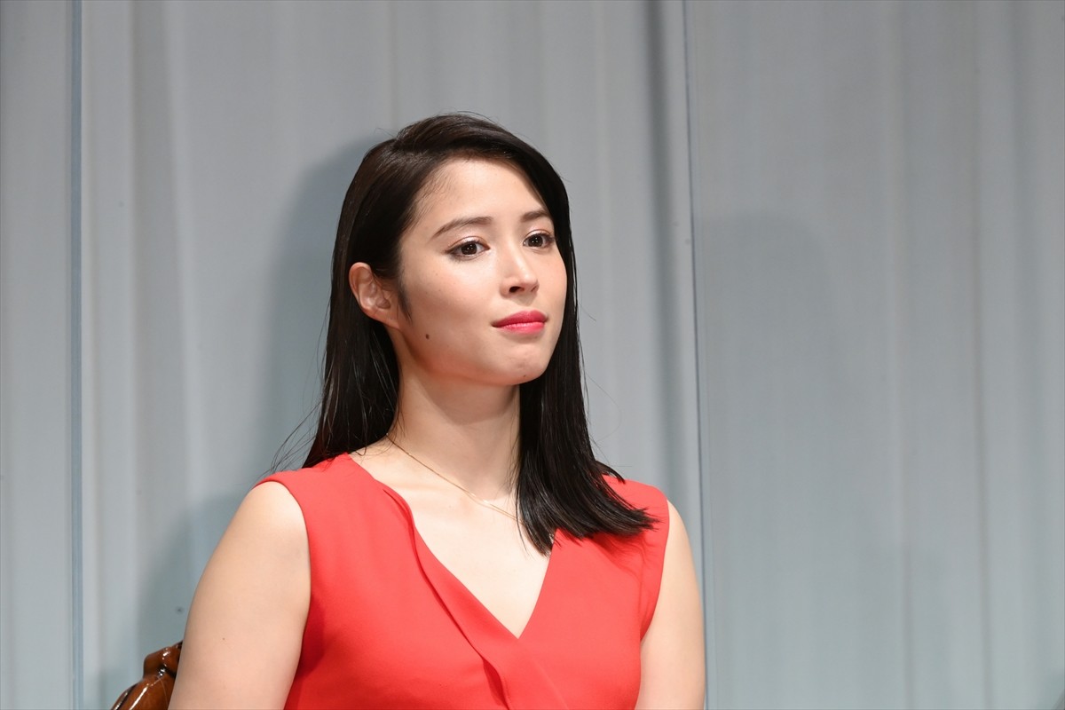 広瀬アリス、「仕事の充実、心の充実が人を輝かせる」　芦田愛菜＆佐々木希と美の競演