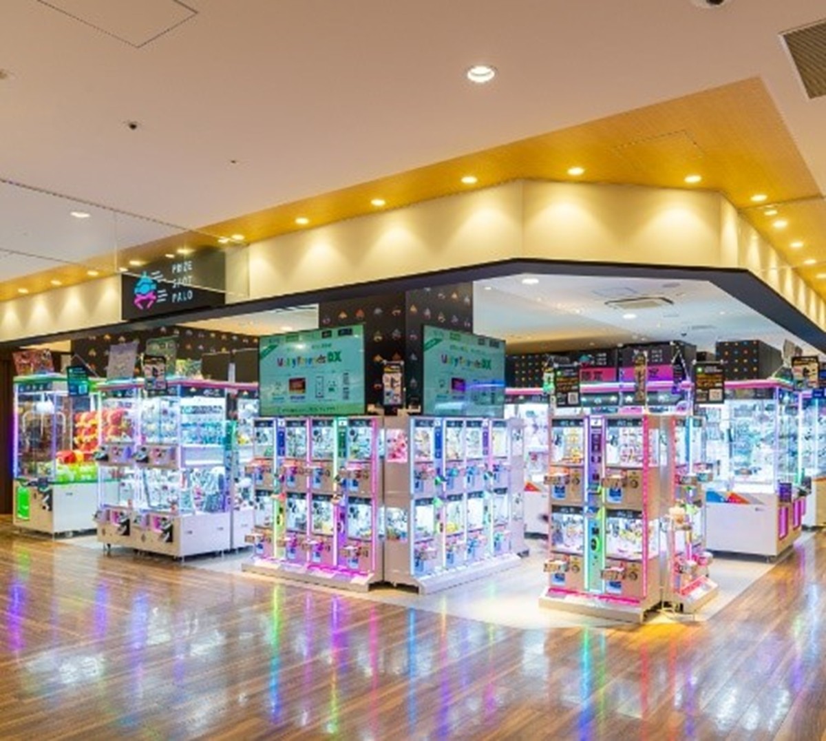 バレンタインをテーマにした「ペコちゃん」プライズ商品が登場！