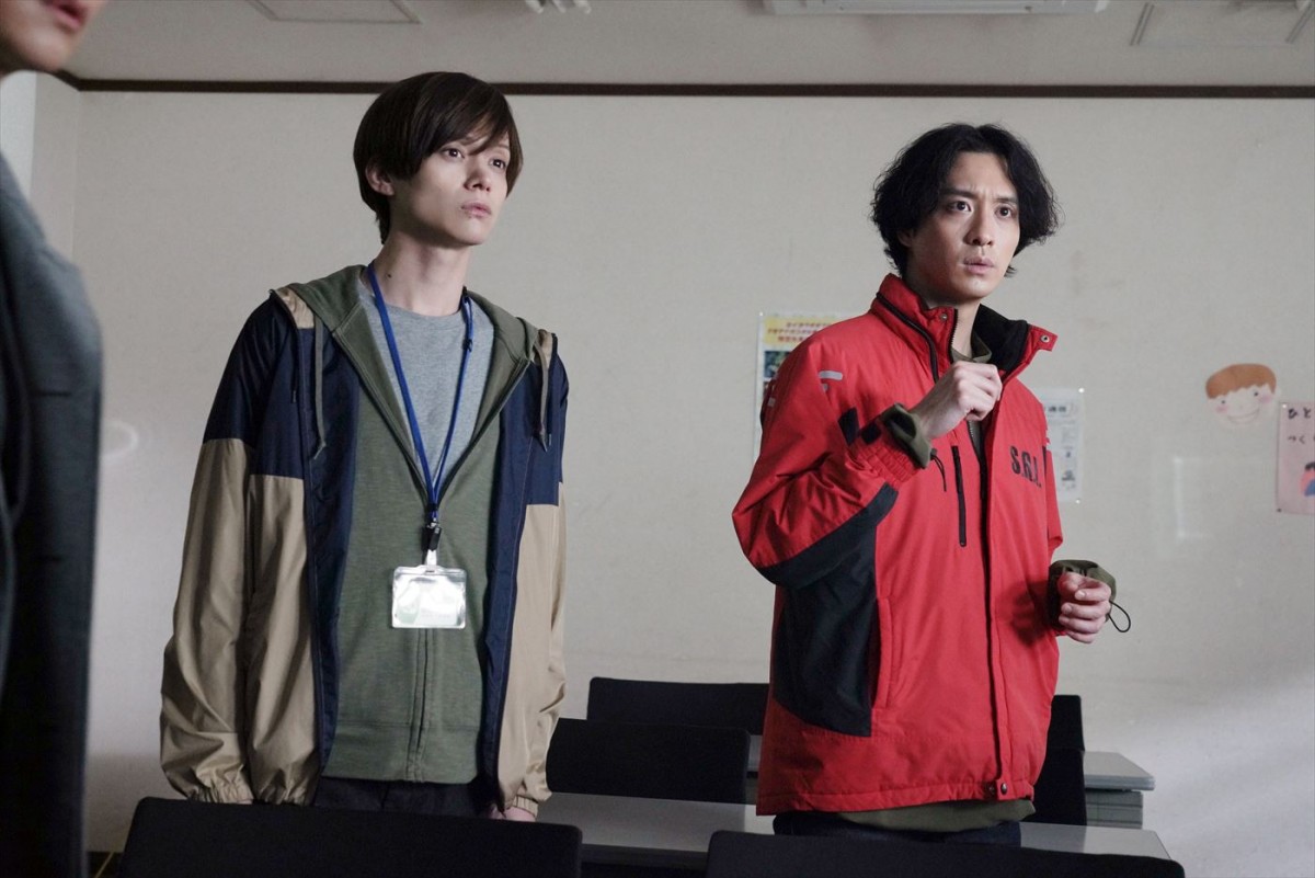 『科捜研の女Season21』第16話で共演する(左から)三浦涼介、渡部秀
