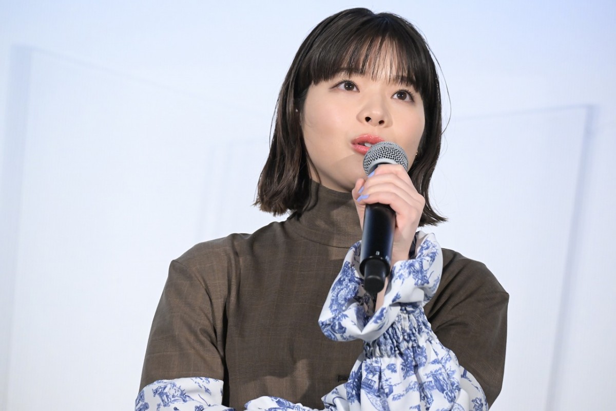 岸井ゆきの、親友役・浜辺美波からの絶賛に「照れるんですよ」