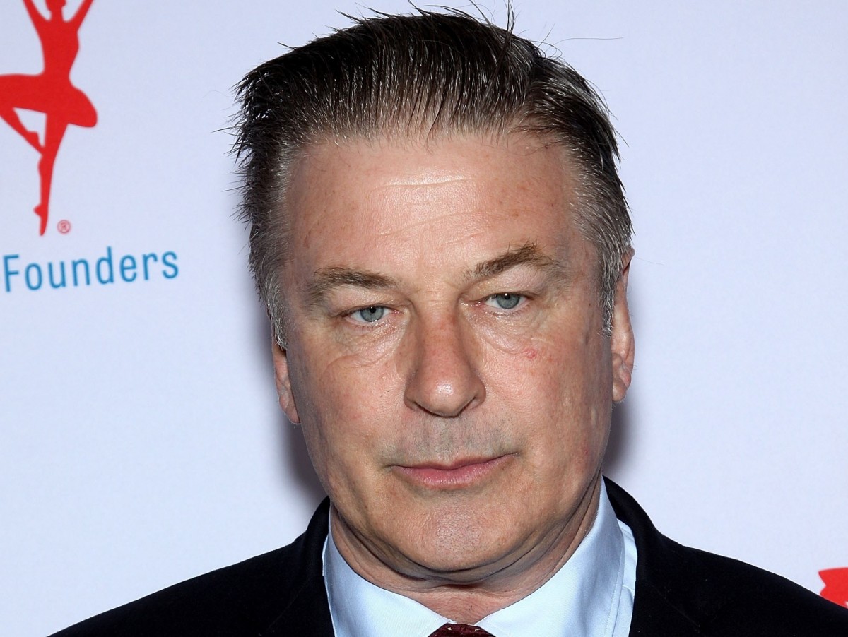 アレック・ボールドウィン、早くも俳優業に復帰 事故前に決まっていたプロジェクト