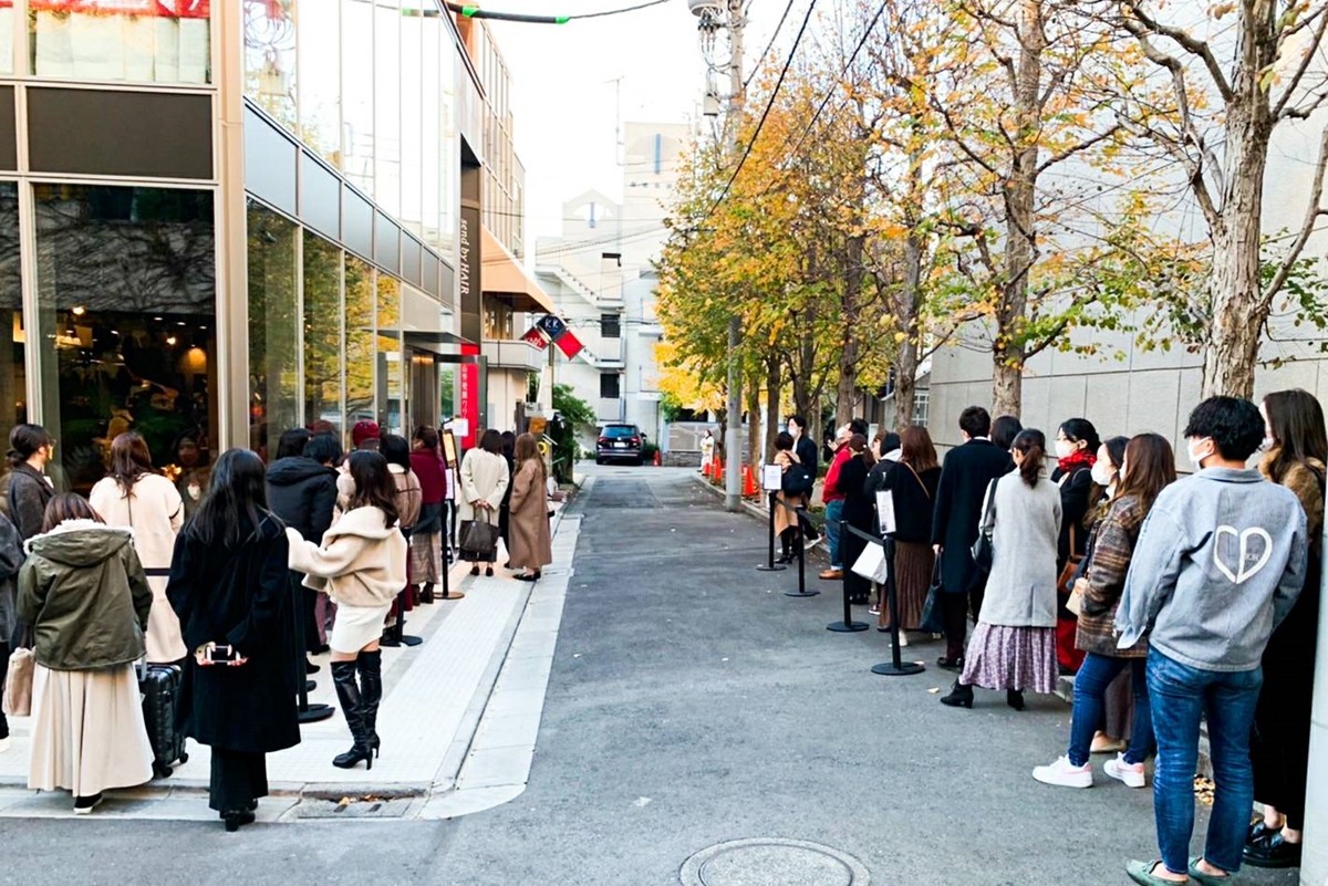 “ミルフィーユ専門店”が大阪駅にオープン！