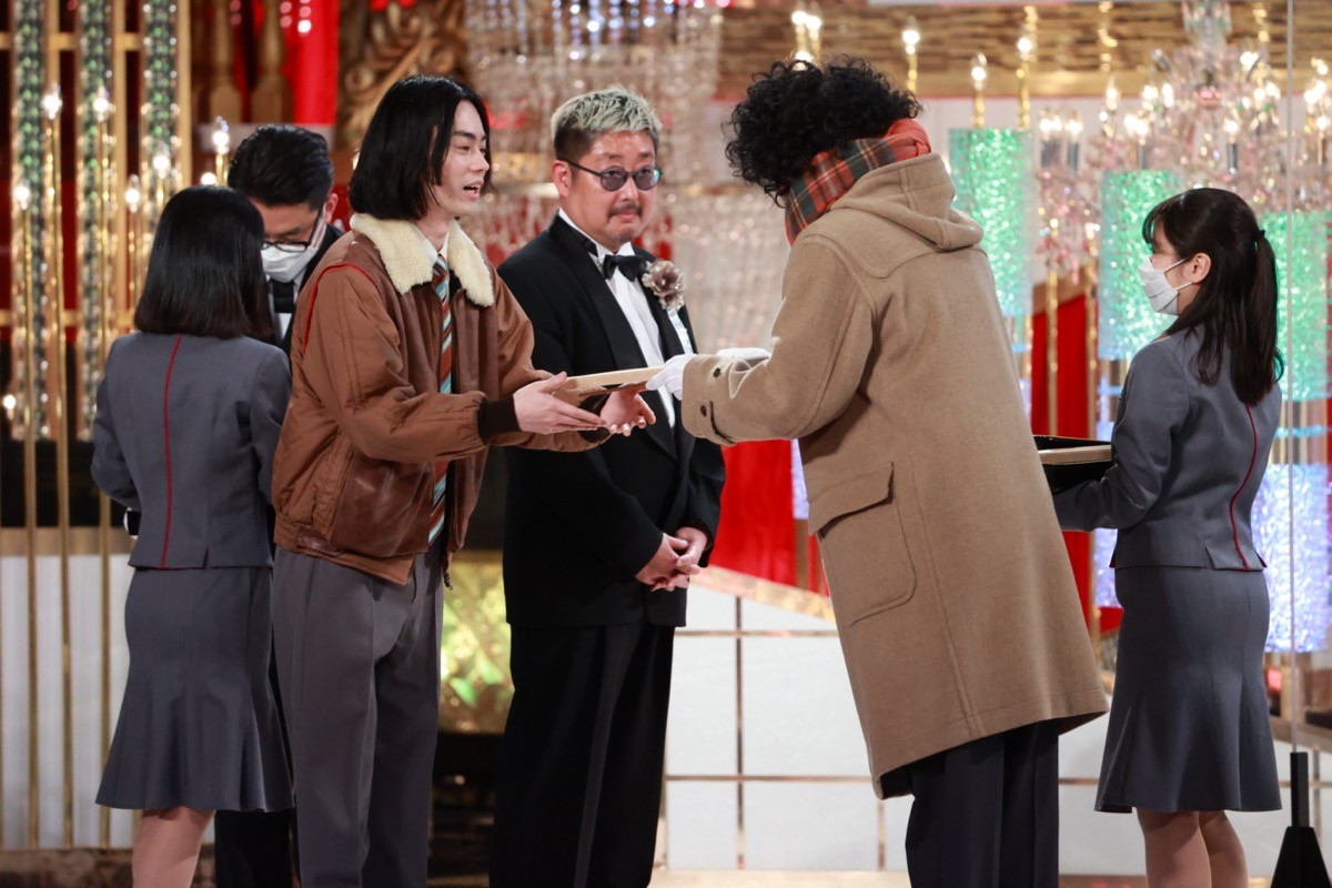 ＜第45回日本アカデミー賞＞話題賞の菅田将暉、『ミステリと言う勿れ』完コピの小栗旬に驚き「言葉が出ません」