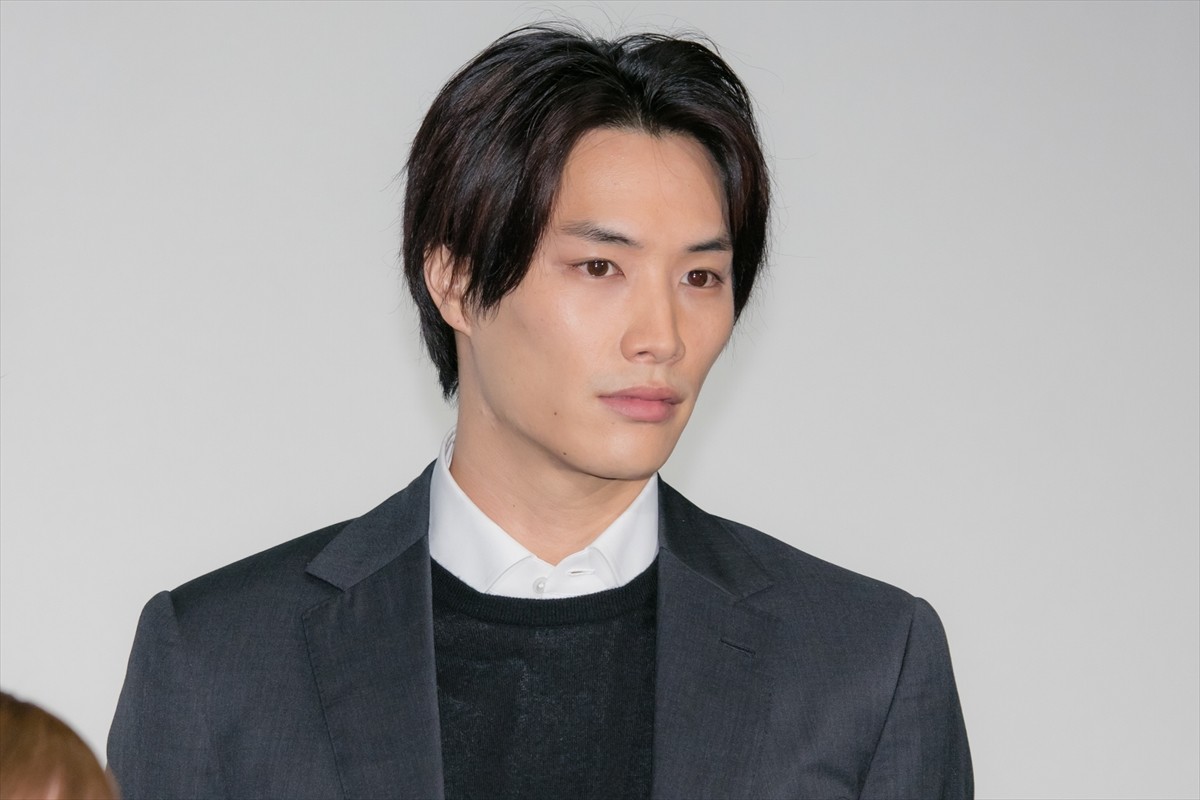 窪田正孝「言霊はあるんです」 植物への声掛けの有効性を力説