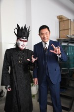 【写真】デーモン閣下、刑事ドラマ初出演　『警視庁・捜査一課長』内藤剛志と共演