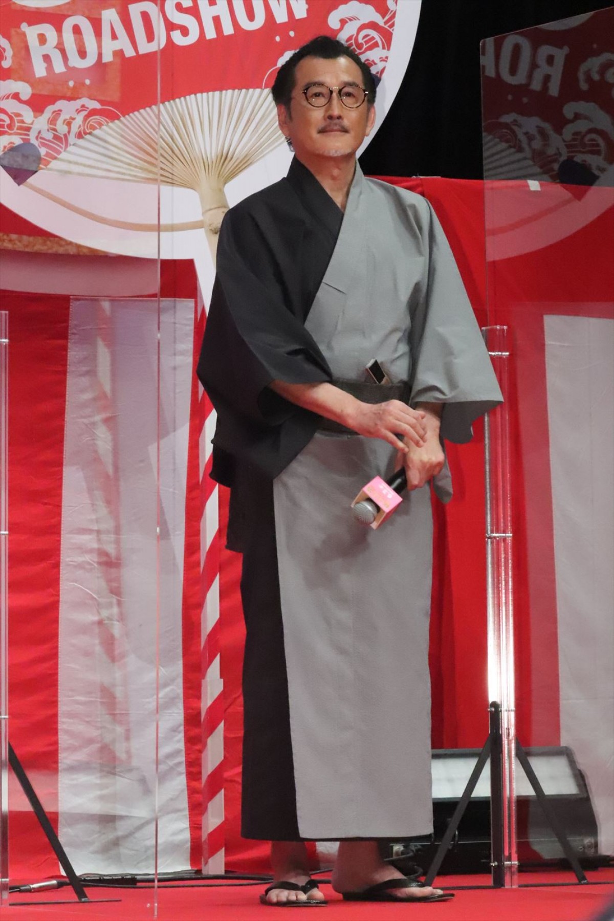 玉木宏ら豪華キャスト陣が浴衣姿で登場！　川口春奈「見惚れていました」