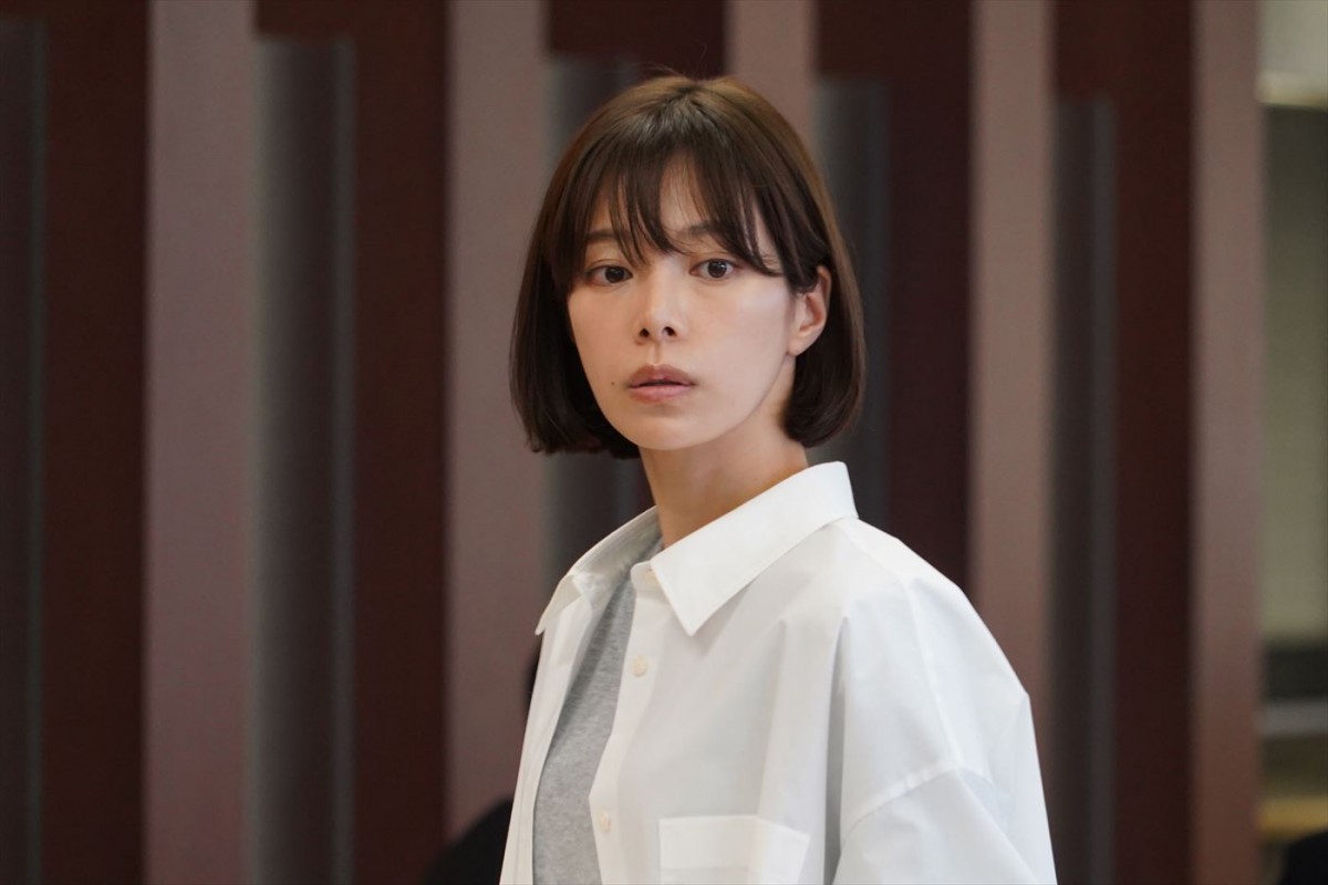 ドラマ『悪女(わる)~働くのがカッコ悪いなんて誰が言った?~』に出演する桜井ユキ