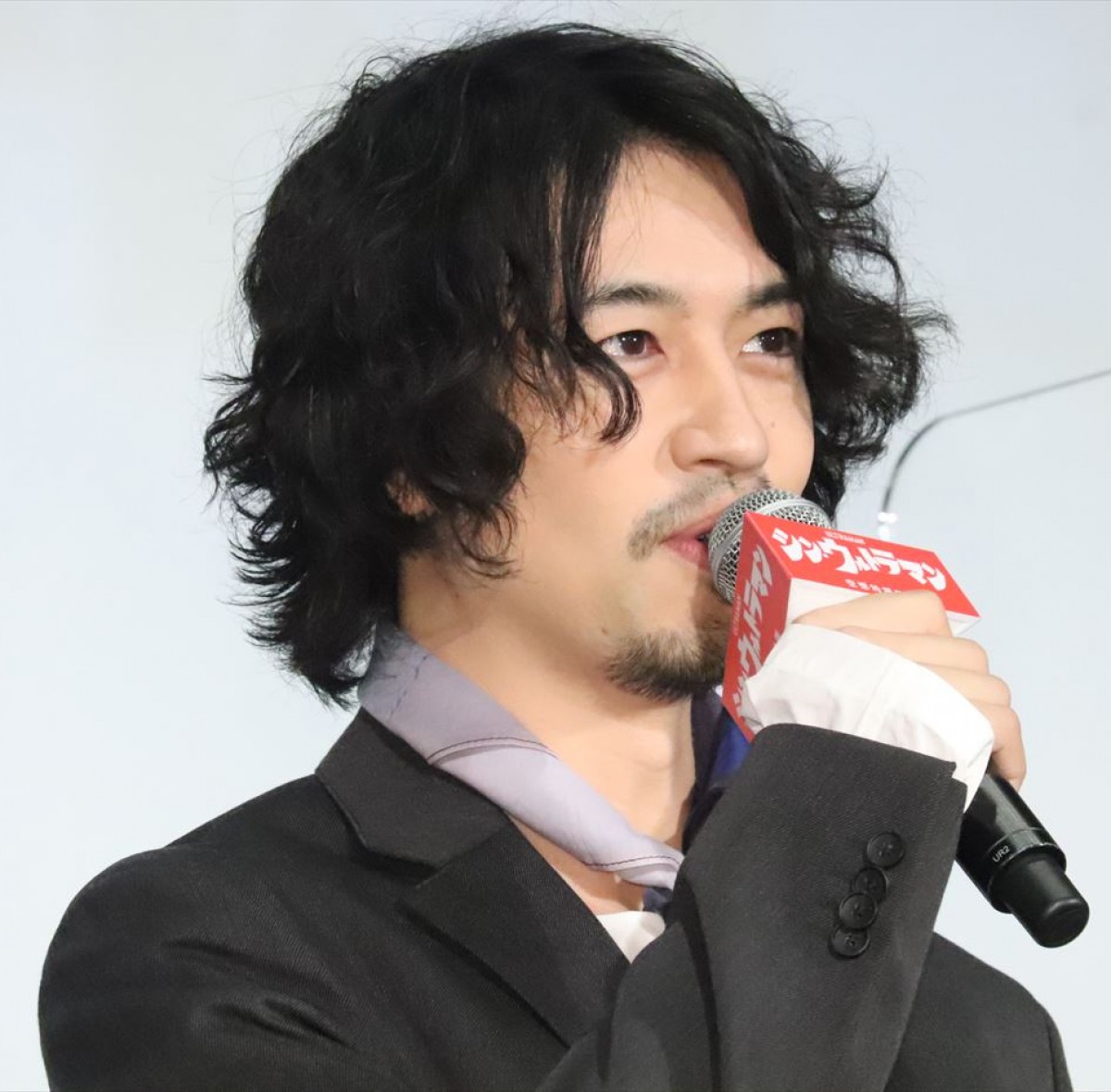 長澤まさみ、『シン・ウルトラマン』巨大化シーン初告白に歓喜も「1人で地味に撮影してました」